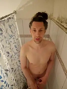 Josephine LIVE online show from April 1, 2026, 4:36 am