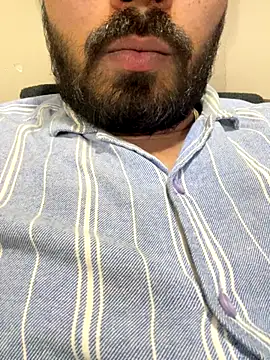 hotboysammy online show from October 27, 2025, 1:23 pm