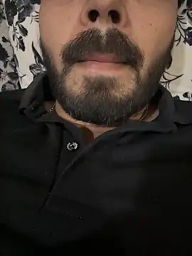 hotboysammy online show from November 8, 2025, 12:09 pm