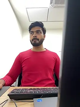 hotboysammy online show from February 11, 2025, 7:33 am