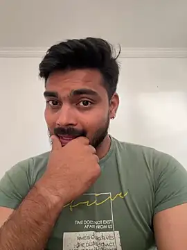 hotboysammy online show from December 22, 2024, 5:55 am