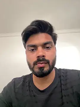 hotboysammy online show from February 3, 2025, 8:57 am