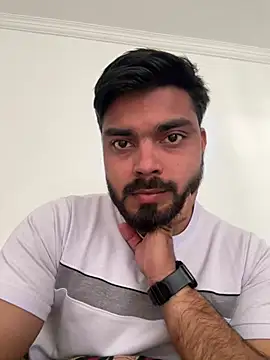 hotboysammy online show from January 8, 2025, 3:40 am