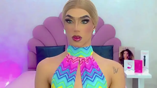 briana sex32 online show from April 21, 2026, 3:51 pm