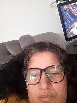 Snapshot of Angelinna_Milf chatting on October 22, 2025, 6:07 pm Angelinna Milf online show from October 22, 2025, 6:07 pm