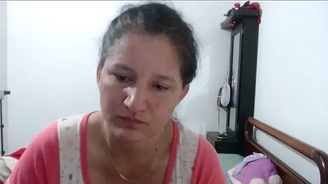 Angelinna Milf online show from September 12, 2025, 8:08 pm