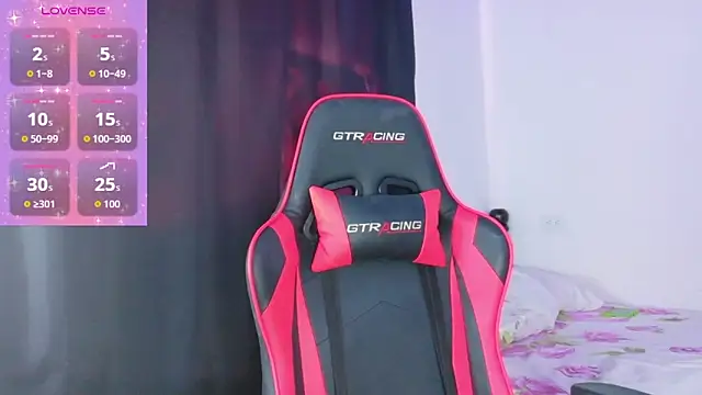 AllisonsweetZ online show from December 14, 2025, 3:17 pm