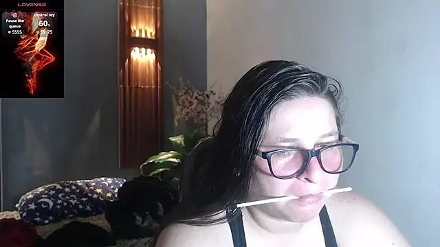 Snapshot of katty_femdom chatting on September 23, 2025, 12:45 pm katty femdom online show from September 23, 2025, 12:45 pm