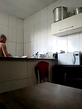 Snapshot of Fabiocapao01 chatting on February 16, 2025, 11:27 am Fabiocapao01 online show from February 16, 2025, 11:27 am