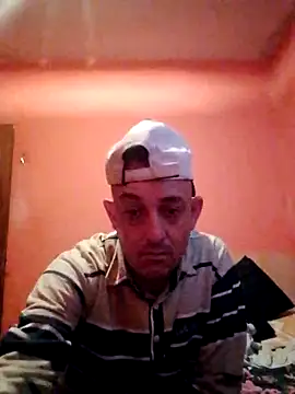 Snapshot of Fabiocapao01 chatting on October 8, 2025, 9:26 pm Fabiocapao01 online show from October 8, 2025, 9:26 pm