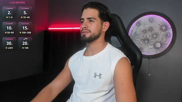 khriss brown online show from December 15, 2025, 10:04 pm