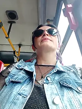 Snapshot of sophie_banger chatting on September 26, 2025, 6:04 pm sophie banger online show from September 26, 2025, 6:04 pm