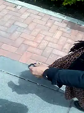 Snapshot of sophie_banger chatting on September 27, 2025, 5:30 pm sophie banger online show from September 27, 2025, 5:30 pm