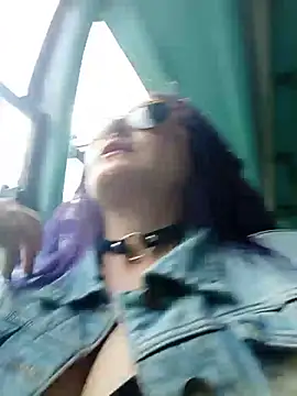 sophie banger online show from March 13, 2026, 8:25 pm