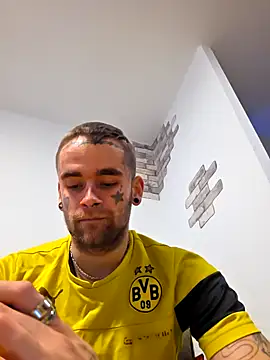 Snapshot of Jerryeno chatting on November 1, 2025, 4:08 am Jerryeno online show from November 1, 2025, 4:08 am