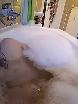 Snapshot of Jerryeno chatting on December 20, 2024, 7:22 am Jerryeno online show from December 20, 2024, 7:22 am