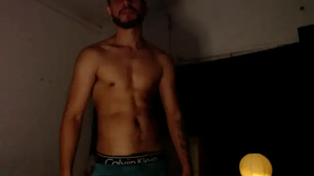 maxximus 100 online show from January 9, 2025, 6:06 am