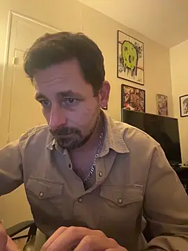 defbond420 online show from November 9, 2025, 9:41 pm