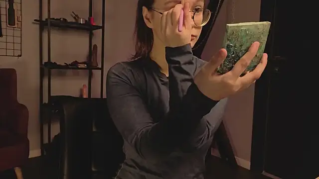 CassieCool online show from September 26, 2025, 5:58 am