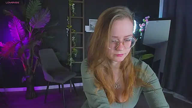 CassieCool online show from February 5, 2025, 8:46 pm