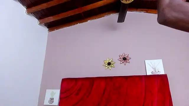 Snapshot of jhonjairo85_ chatting on March 5, 2025, 3:51 am jhonjairo85  online show from March 5, 2025, 3:51 am