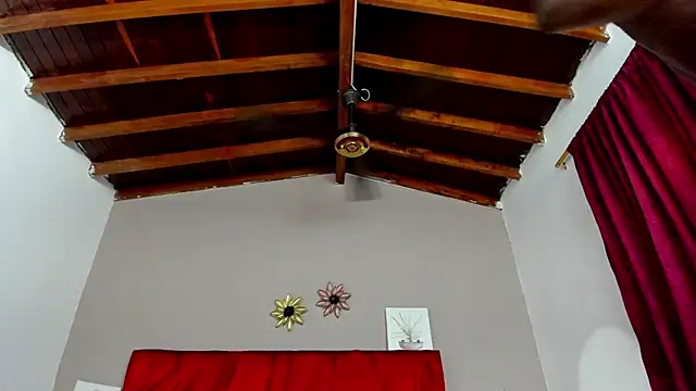 Snapshot of jhonjairo85_ chatting on March 20, 2025, 3:56 am jhonjairo85  online show from March 20, 2025, 3:56 am