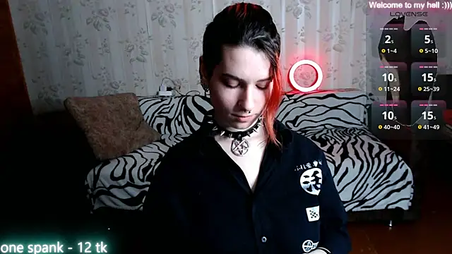 Snapshot of Miya_Wey_ chatting on January 31, 2025, 12:51 pm Miya Wey online show from January 31, 2025, 12:51 pm