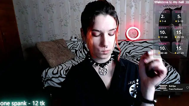 Snapshot of Miya_Wey_ chatting on February 2, 2025, 12:24 pm Miya Wey online show from February 2, 2025, 12:24 pm