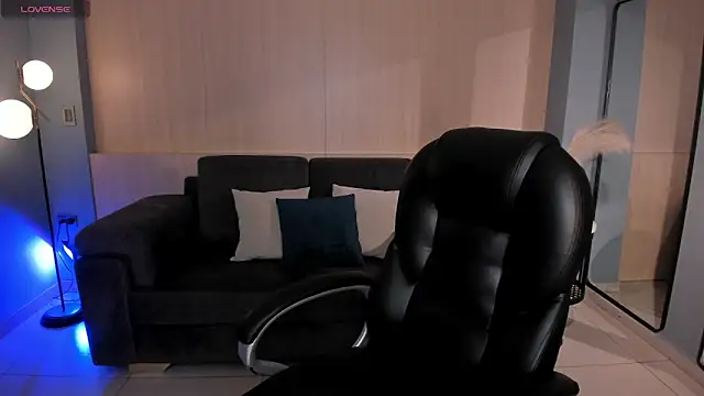 ChloePreston  online show from March 22, 2026, 11:01 am