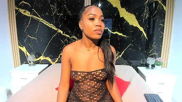 CarlieLyn online show from January 6, 2026, 7:07 pm