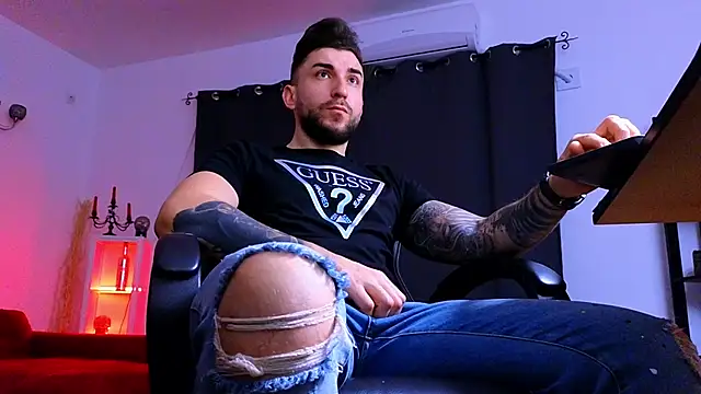 MightyAaron66 online show from January 17, 2026, 5:22 am