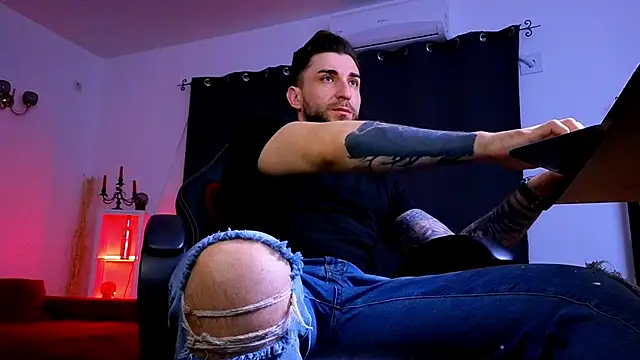 MightyAaron66 online show from March 5, 2026, 2:30 am