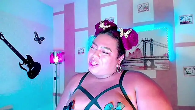 Snapshot of OpraxBellinda chatting on October 5, 2025, 3:08 am OpraxBellinda online show from October 5, 2025, 3:08 am