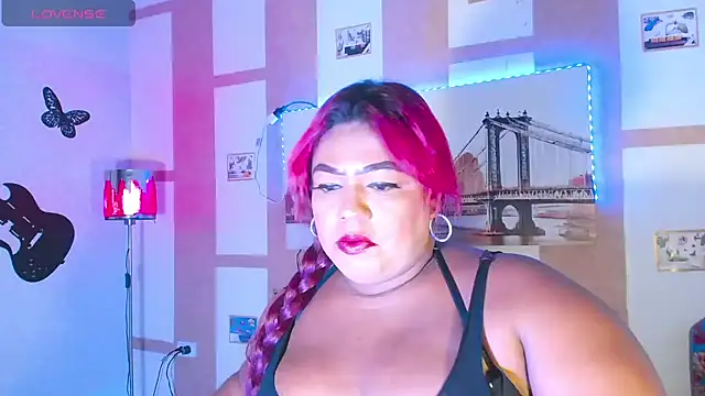 Snapshot of OpraxBellinda chatting on October 7, 2025, 2:34 am OpraxBellinda online show from October 7, 2025, 2:34 am