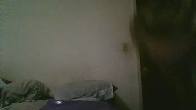 Snapshot of Emilylyn2501 chatting on February 3, 2026, 12:54 am Emilylyn2501 online show from February 3, 2026, 12:54 am
