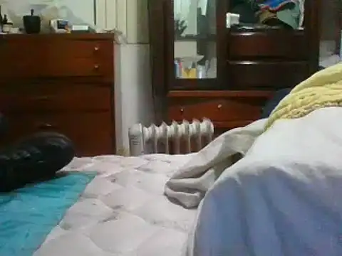 Snapshot of Emilylyn2501 chatting on December 14, 2024, 9:02 pm Emilylyn2501 online show from December 14, 2024, 9:02 pm