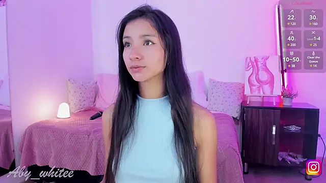 AbyWhitee online show from February 3, 2025, 11:42 am