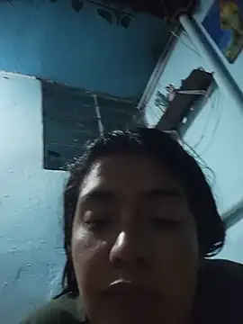 arianithaxox online show from November 28, 2025, 4:34 am