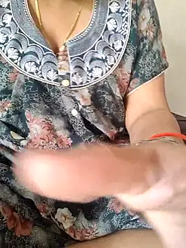 Snapshot of samitasharma chatting on February 20, 2026, 6:19 am samitasharma online show from February 20, 2026, 6:19 am