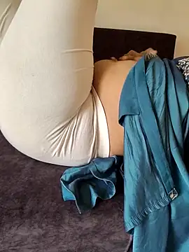 Snapshot of samitasharma chatting on February 15, 2026, 11:20 am samitasharma online show from February 15, 2026, 11:20 am