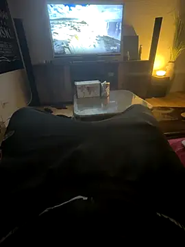 Tyson8897 online show from November 18, 2025, 4:38 am