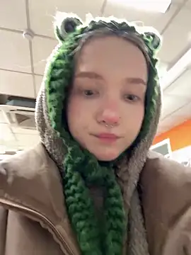 Baby Tiny online show from March 22, 2025, 6:58 pm