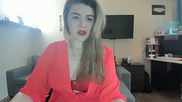 Snapshot of SofiaBells chatting on November 14, 2025, 10:52 am SofiaBells online show from November 14, 2025, 10:52 am