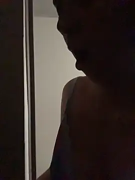 karla nill online show from April 7, 2026, 7:15 pm