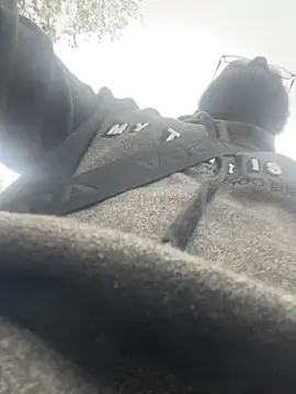 Lyon vach online show from December 2, 2025, 1:46 pm