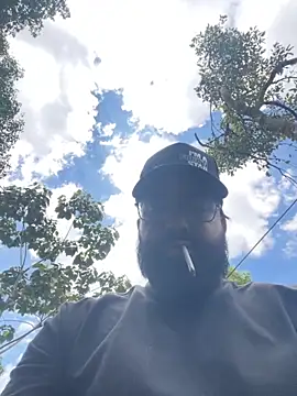 Snapshot of Lyon_vach chatting on November 1, 2025, 5:29 pm Lyon vach online show from November 1, 2025, 5:29 pm