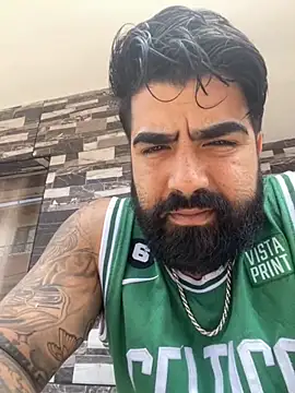 Snapshot of Lyon_vach chatting on October 16, 2025, 4:48 pm Lyon vach online show from October 16, 2025, 4:48 pm