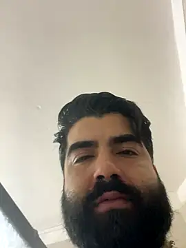 Snapshot of Lyon_vach chatting on October 22, 2025, 1:43 pm Lyon vach online show from October 22, 2025, 1:43 pm