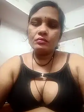 sowjanya1190 online show from January 28, 2025, 4:19 pm