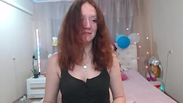 Snapshot of BarbaraStily chatting on October 1, 2025, 8:08 am BarbaraStily online show from October 1, 2025, 8:08 am